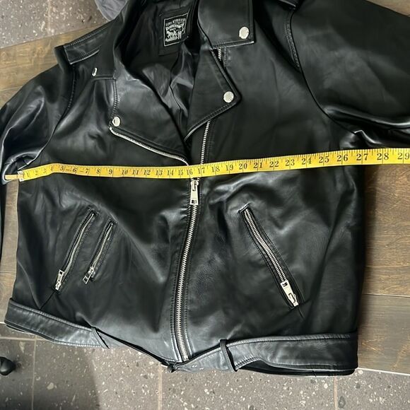 NWT Levi's  Faux Leather Belted Motorcycle Jacket - Black - Picture 9 of 16